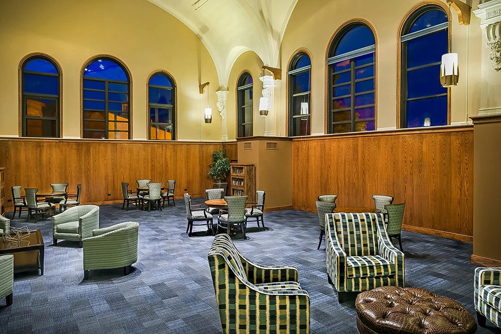 Image of Senior Suites Chicago Norwood Park (2)