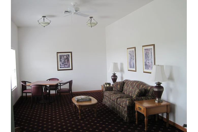 Image of Eagle Springs Retirement (7)