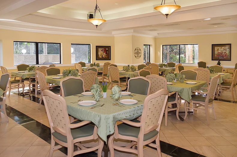 Image of Gardens Court (5)