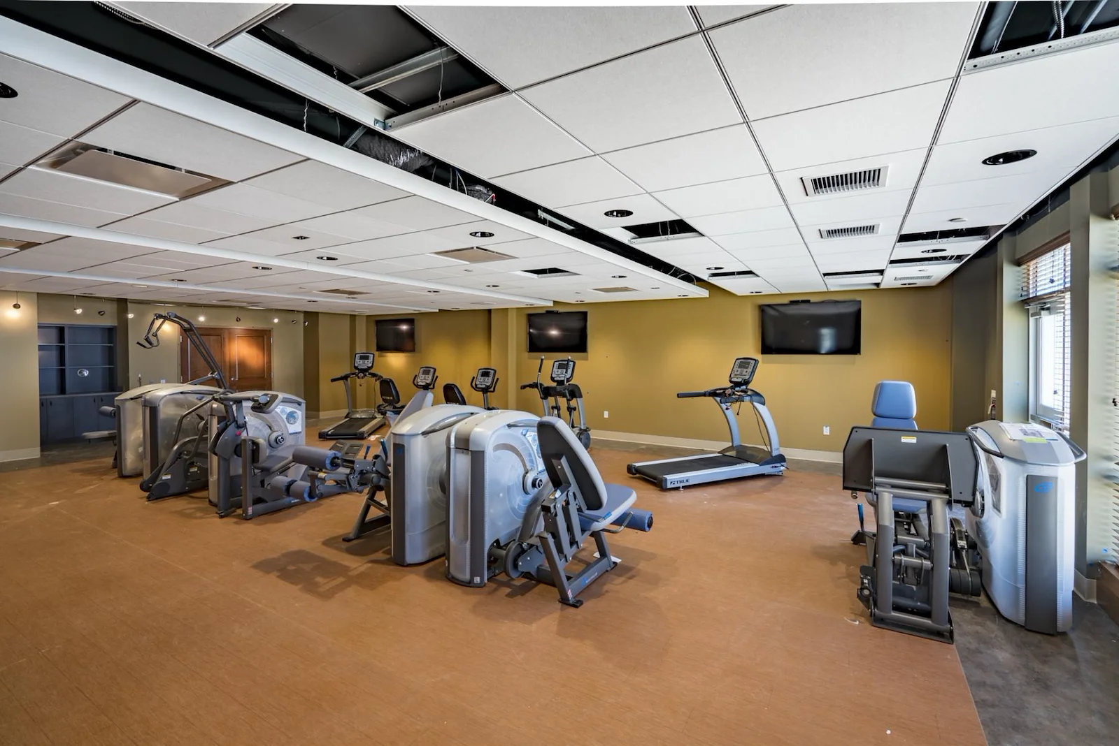 Image of The Lodge at Willow Ponds (7)