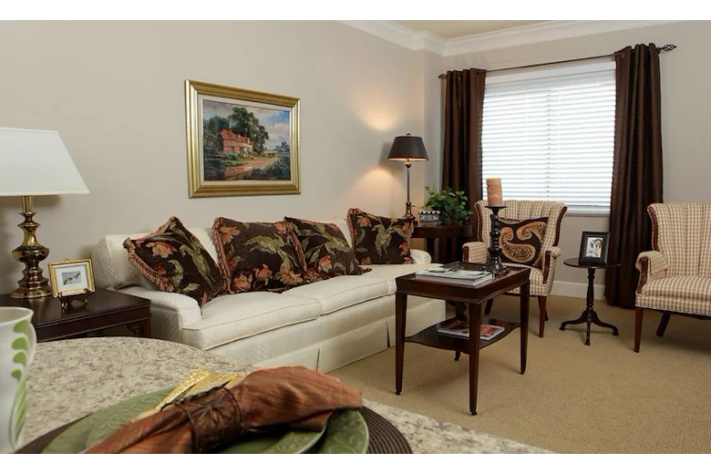Image of Clarewood House Senior Community (7)