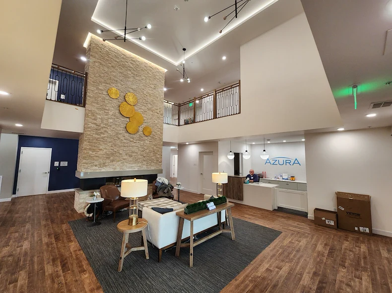 Image of Azura of Verona (2)