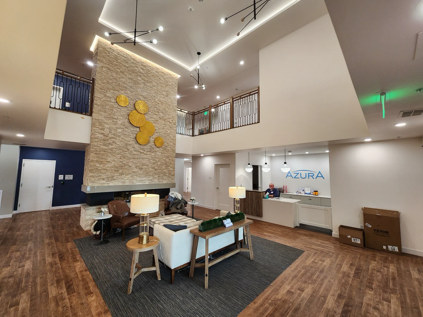 Image of Azura of Verona (2)