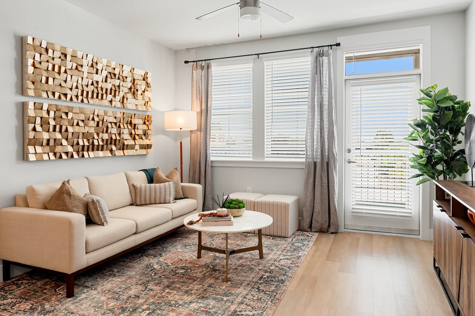 Image of Amberlin Arrowhead (7)