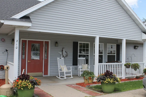 Image of Sienna Crest - Mineral Point (1)