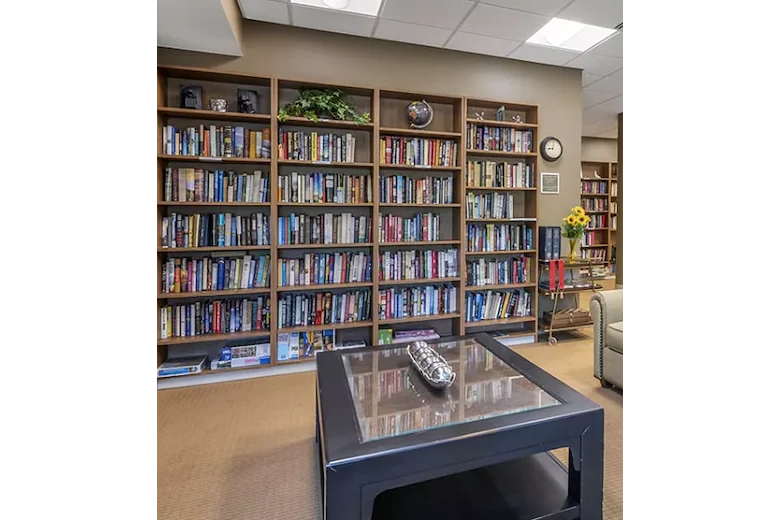 Image of Brookdale Meridian Englewood Senior Living (5)