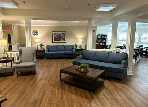 Image of Oaks at Greenwood (6)