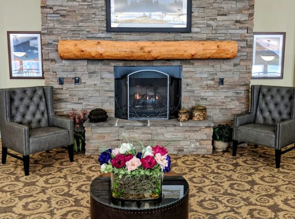 Image of Timber Pointe Senior Living (2)