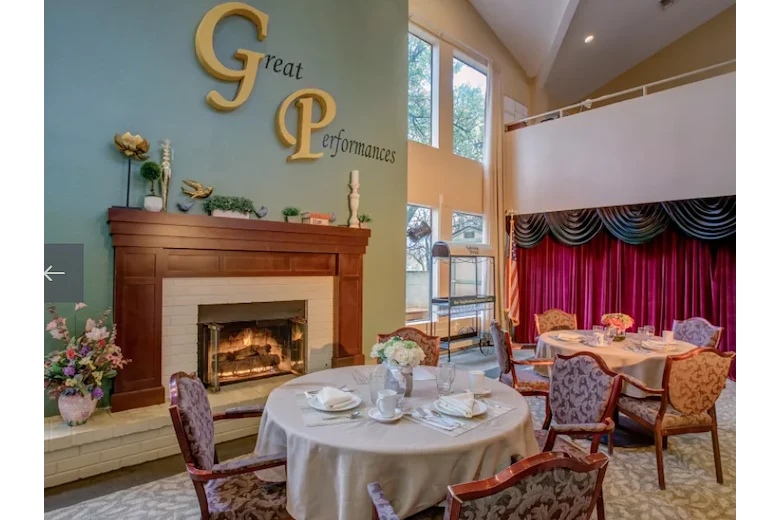 Image of Golden Pond Retirement Community (4)
