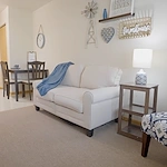 Image of Oakland Manor (7)