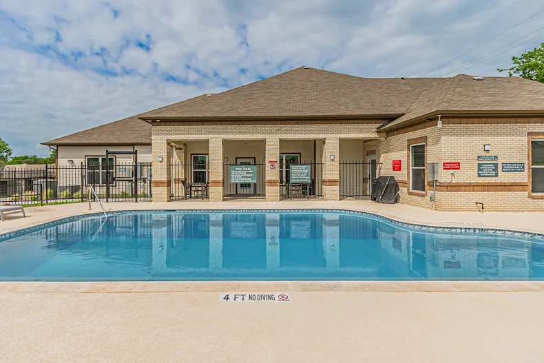 Image of Park Manor (2)