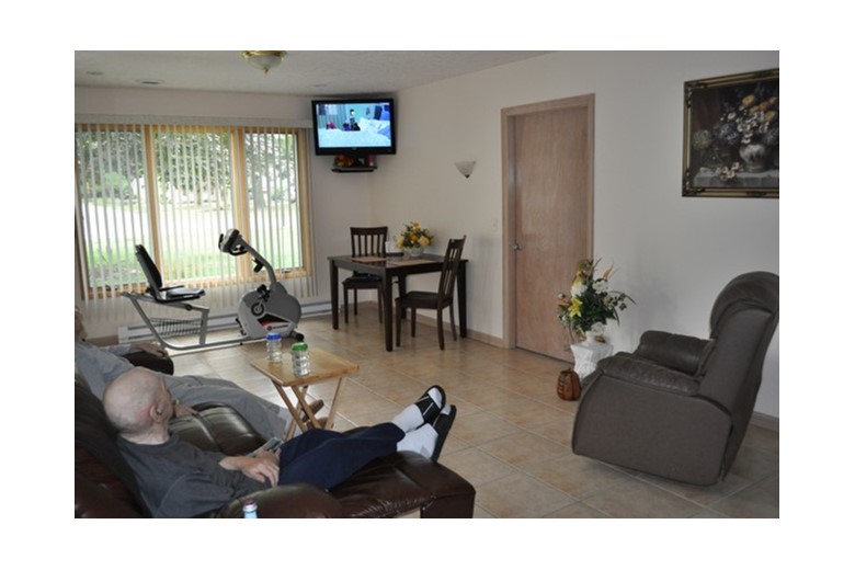 Image of White Orchid Adult Family Home (2)