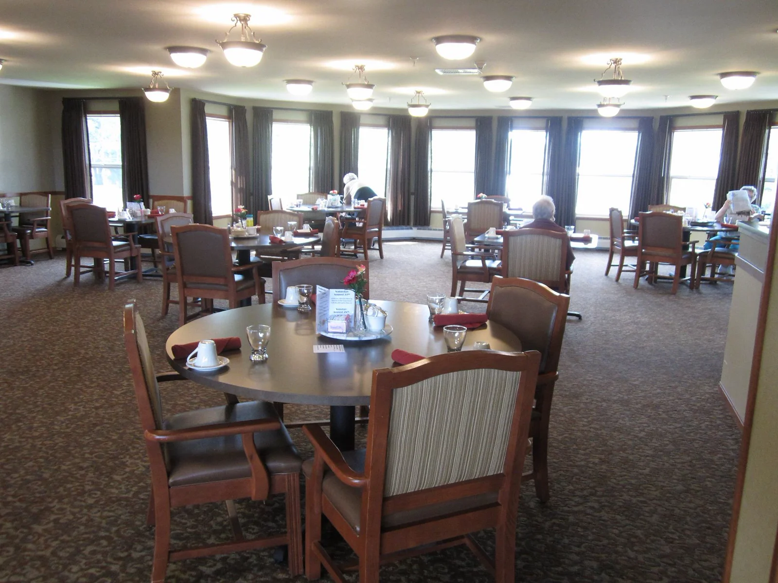 Image of Sterling Pointe Senior Living (5)