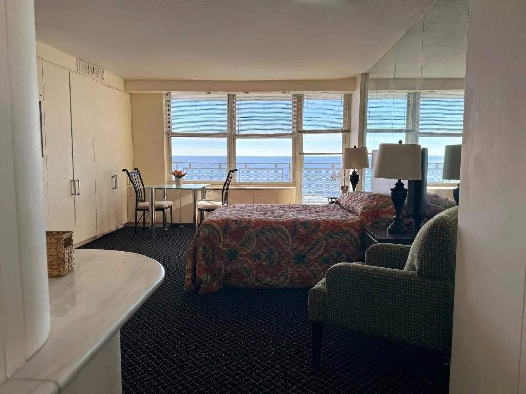 Image of Nautilus Hotel (10)