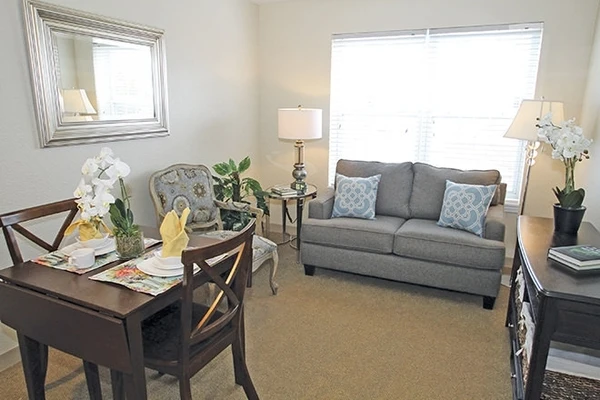 Image of Eden Vista Hoffman Estates (2)