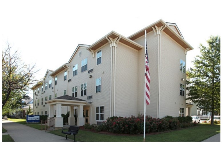 Image of Muir Manor (1)