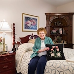 Image of Carriage House Inn (2)