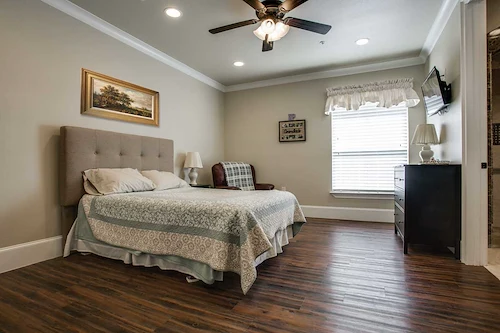 Image of Avalon Memory Care Arlington III (6)