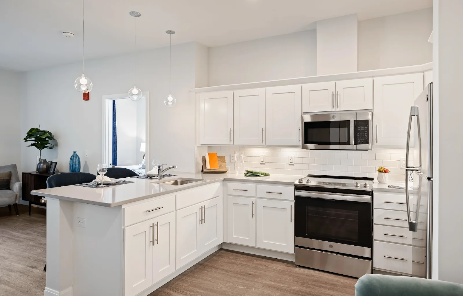 The Barclay at Charlottesville apartment kitchen