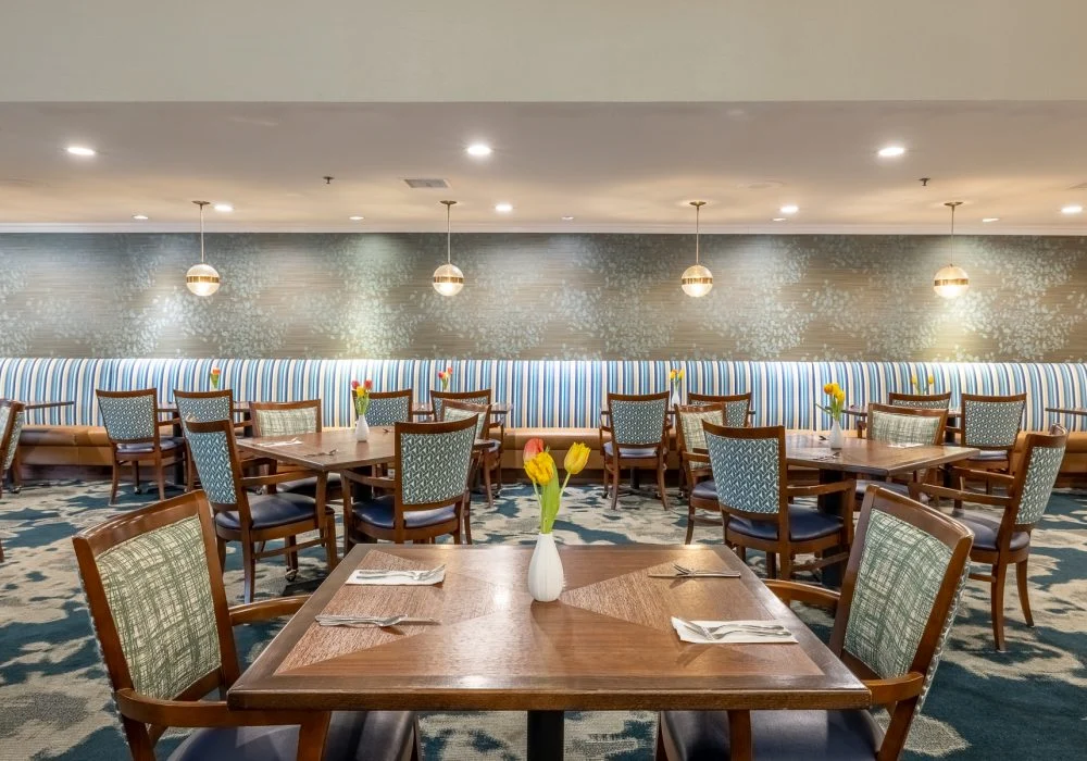 Image of Van Mall (5)