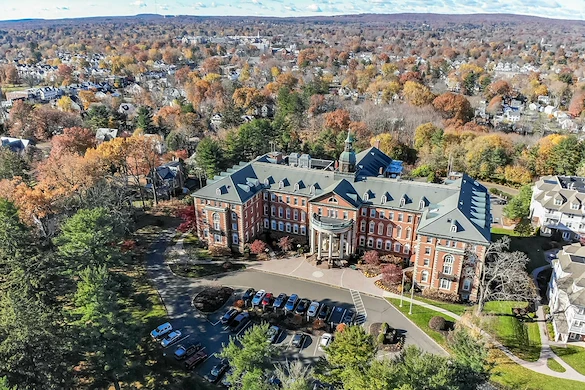 Image of AVIVA West Hartford (3)