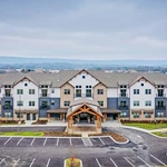 Image of Everlan of Hixson (2)