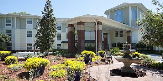 Allegro Tallahassee senior living offering independent living, assisted living, and respite care in Tallahassee, FL, exterior and front entrance