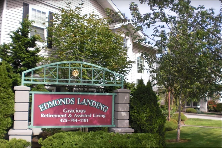 Image of Edmonds Landing by Cogir (1)