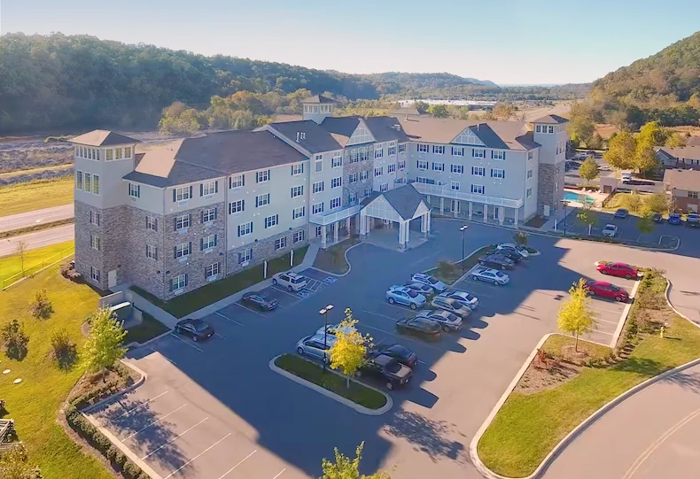 Image of Vantage Pointe Village (1)