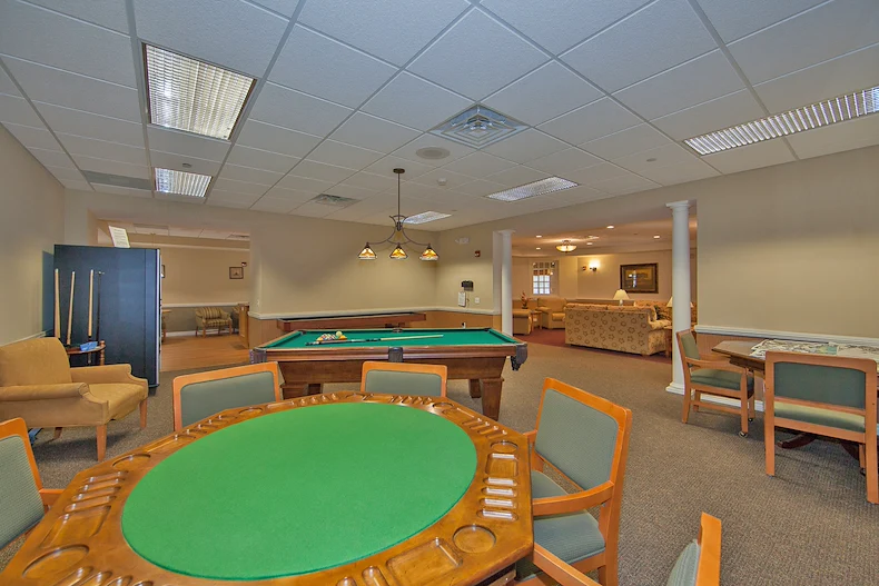 Image of Cedarhurst of Pekin (7)