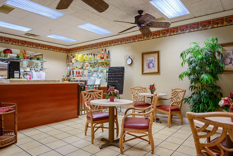 Image of Life Care Center Of Pensacola (6)