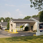 Independent living and assisted living at Beech Grove Meadows Assisted Living in Beech Grove, IN, front exterior driveway entrance and welcome sign