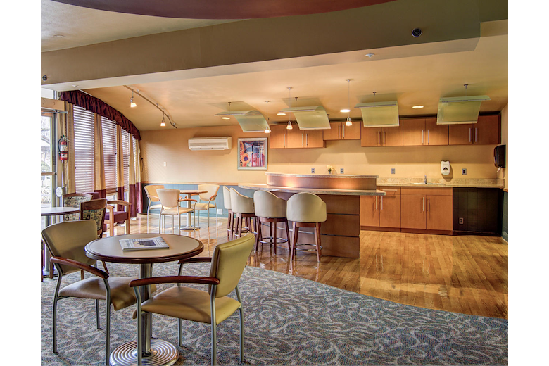 Image of Autumn Lake Healthcare At Chevy Chase (4)