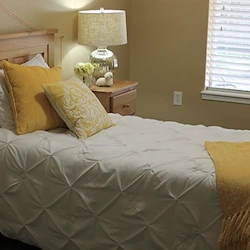 Image of Ashley Manor - Douglas (3)