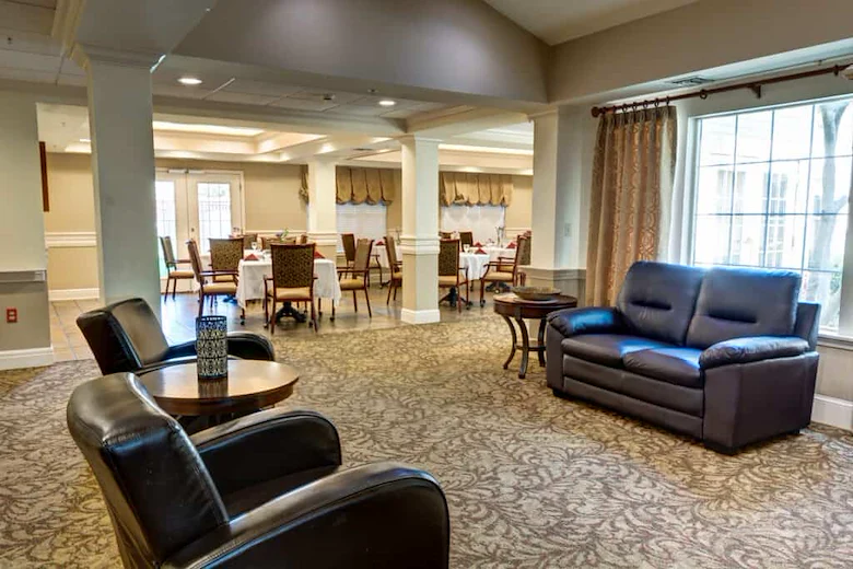 Image of The Auberge at Valley Ranch (4)