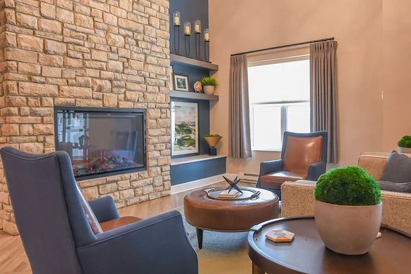 Image of Timber Pines by Vivie (3)