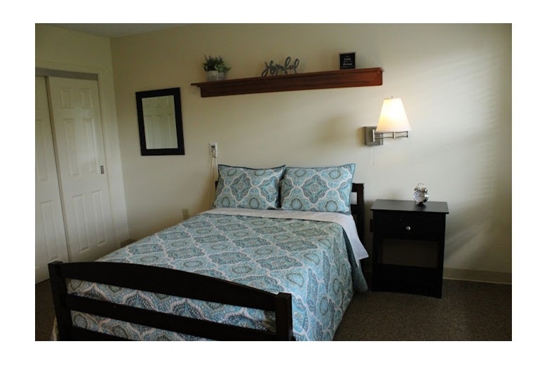 Image of Roselawn Manor Senior Living (9)