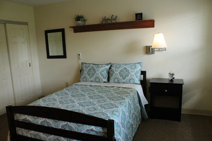 Image of Roselawn Manor Senior Living (9)