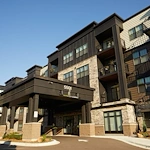 Image of Amira Choice Bloomington (1)