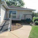 Image of Paisley Manor (7)