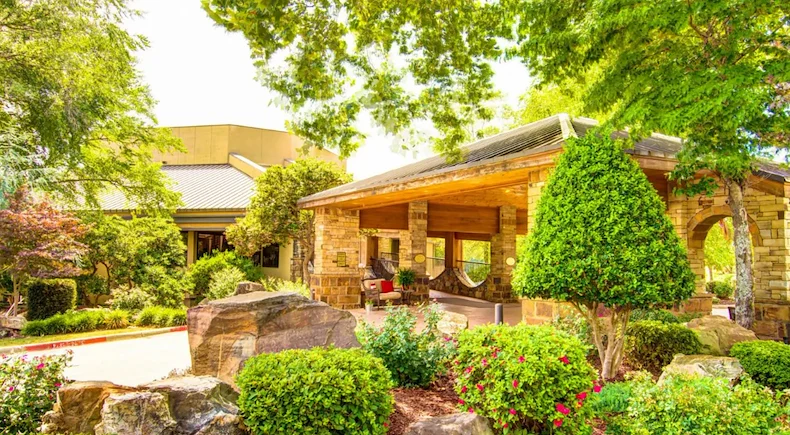 Image of Atrium at Serenity Pointe (8)