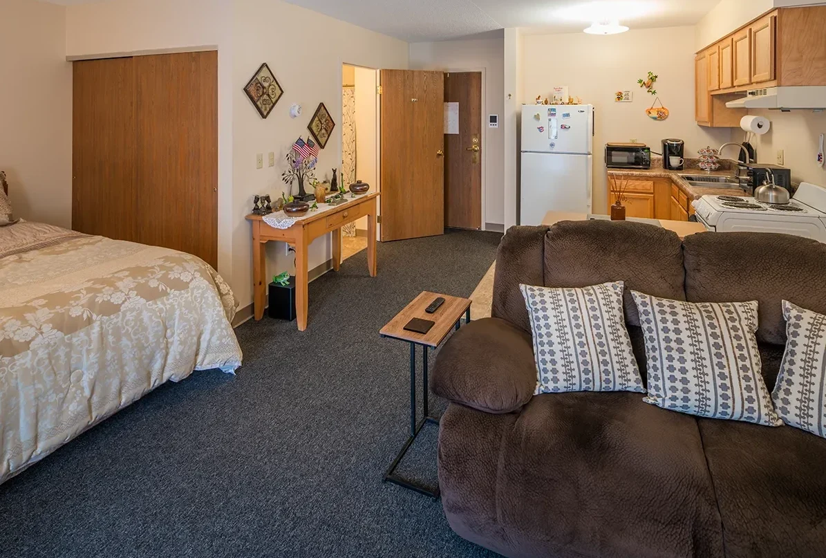 Image of Luther Oaks (6)