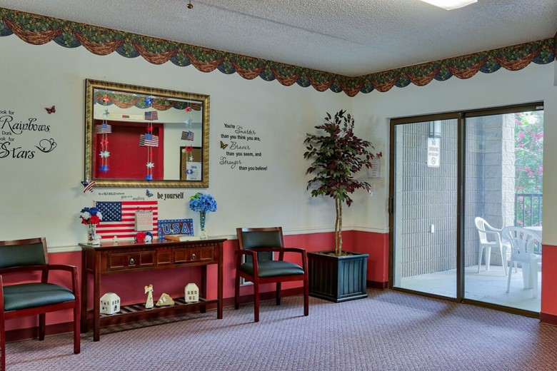 Image of Woods Edge Apartments (4)