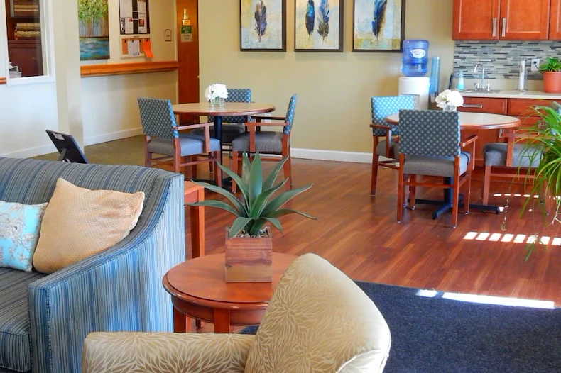 Image of Carriage Court Of Grove City (5)