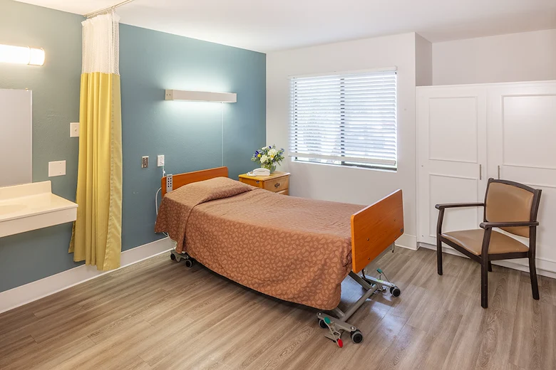 Image of Aviara Healthcare Center (8)