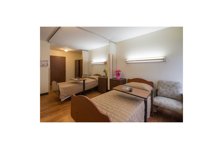 Image of London Health & Rehab Center (5)