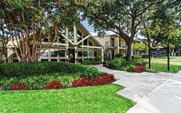 Image of Meadowstone Place (1)