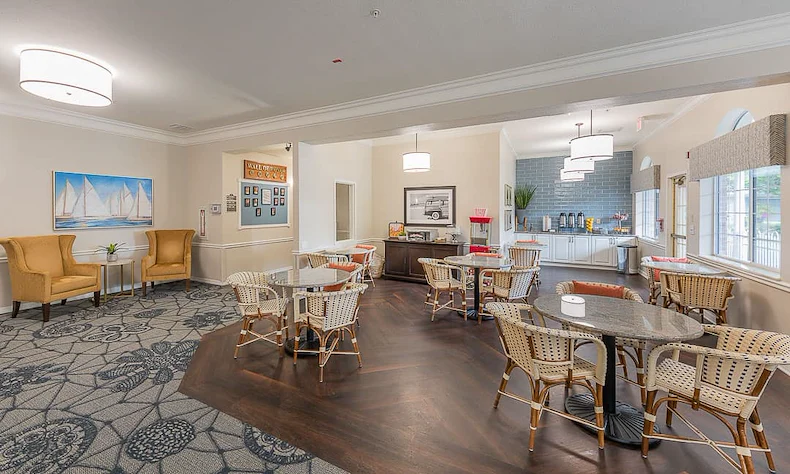 Image of The Colonnade of Carrollwood (4)