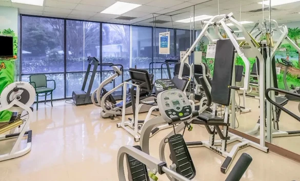 Image of Elison Senior Living of Pinecrest (2)