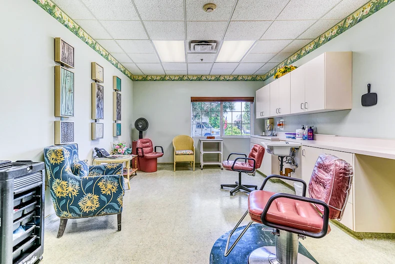 Image of Country Crest Senior Living (8)